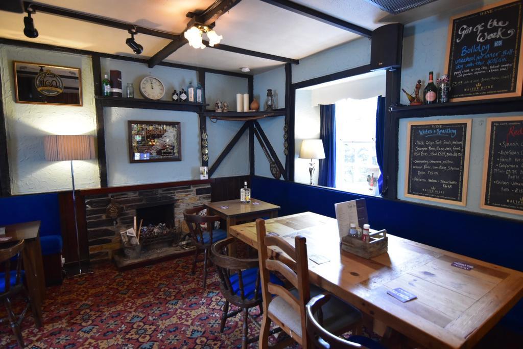 The Bugle Inn Exterior photo